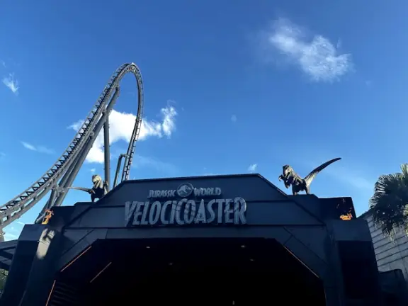 Ride the Jurassic World VelociCoaster